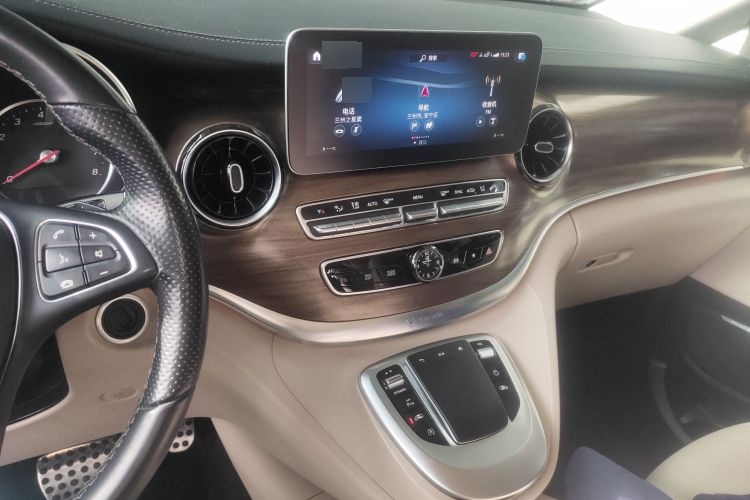 2021 Mercedes-Benz V-Class - Main View