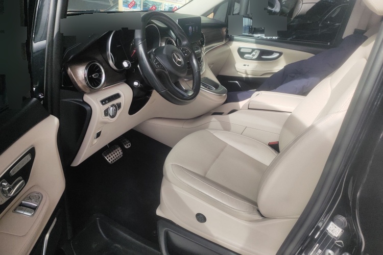 2021 Mercedes-Benz V-Class - Main View