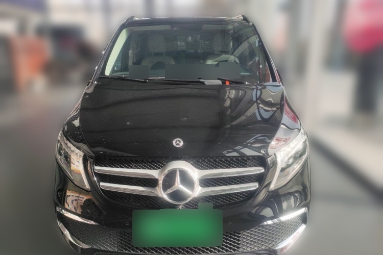 2021 Mercedes-Benz V-Class - Main View