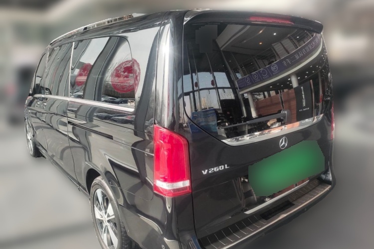 2021 Mercedes-Benz V-Class - Main View