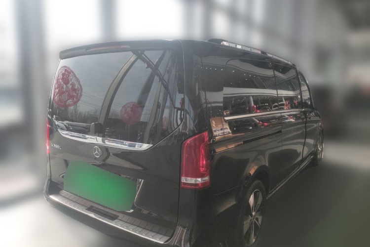 2021 Mercedes-Benz V-Class - Main View