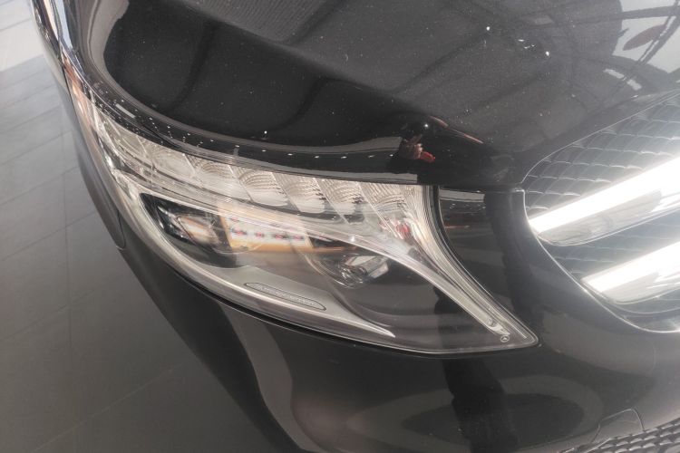 2021 Mercedes-Benz V-Class - Main View