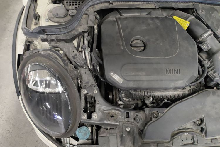 2019 MINI 15t One Plus Five Door Version C161634857182578 - Main View
