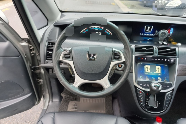 2016 Nazhijie Da7 MPV - Main View