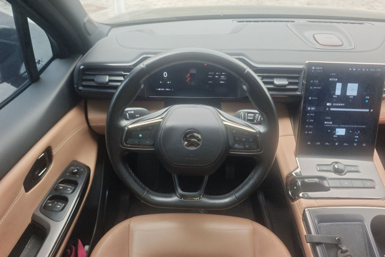 2019 Nio ES6 - Main View