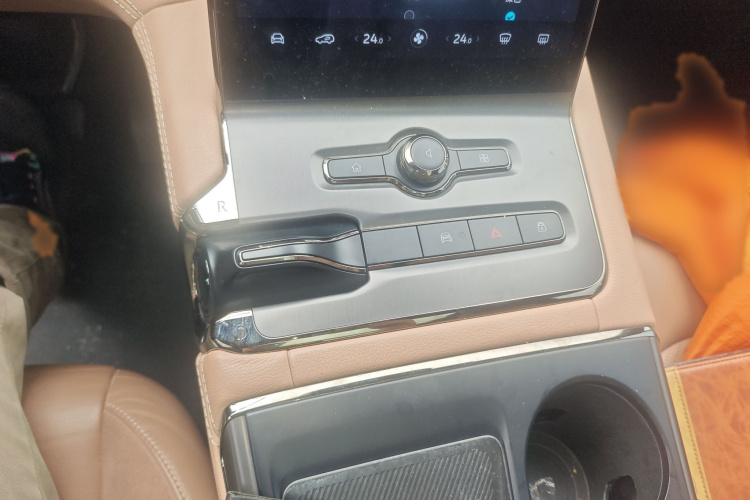 2019 Nio ES6 - Main View