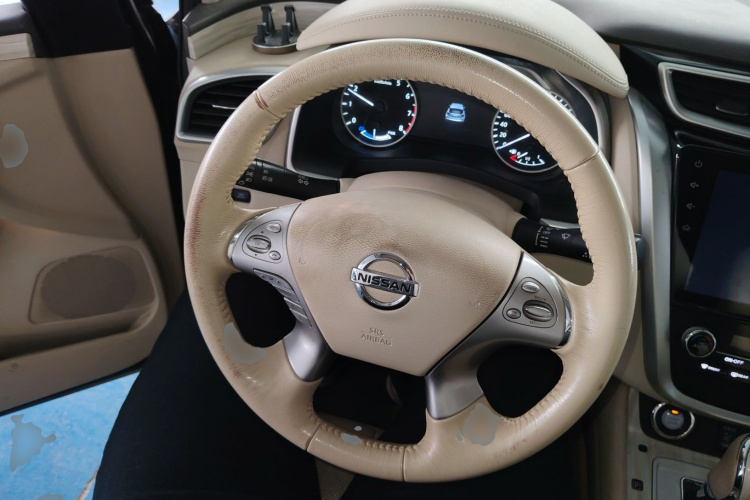 2021 Nissan Loulan - Main View