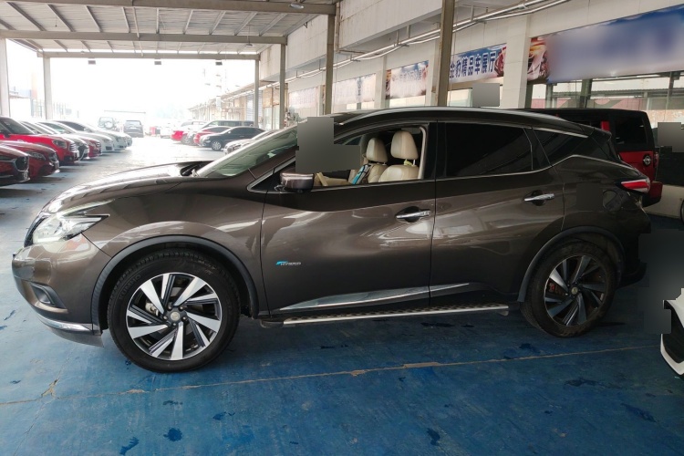2021 Nissan Loulan - Main View