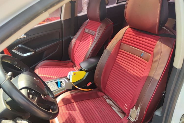 2016 Peugeot 408 - Main View