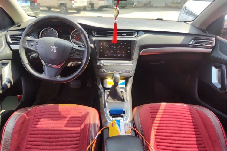2016 Peugeot 408 - Main View