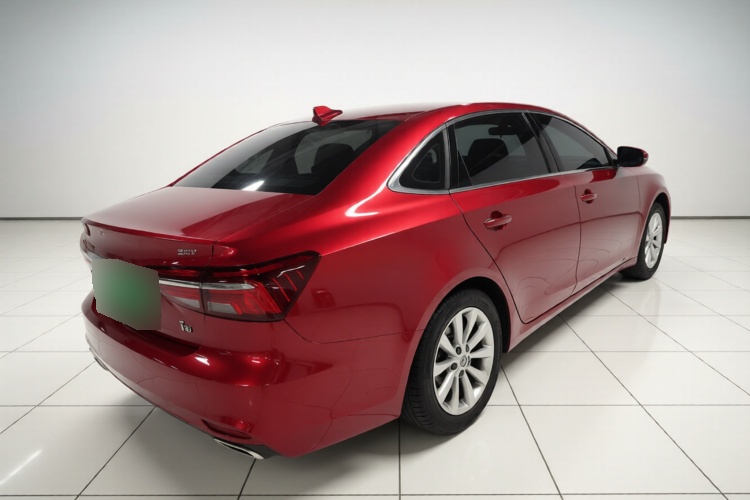 2017 Roewe i6 - Main View