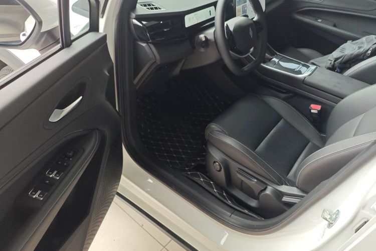 2024 BAIC Ruixiang Lan Auto Rui Lan 7 - Main View