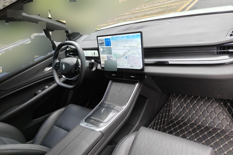 2024 BAIC Ruixiang Lan Auto Rui Lan 7 - Main View