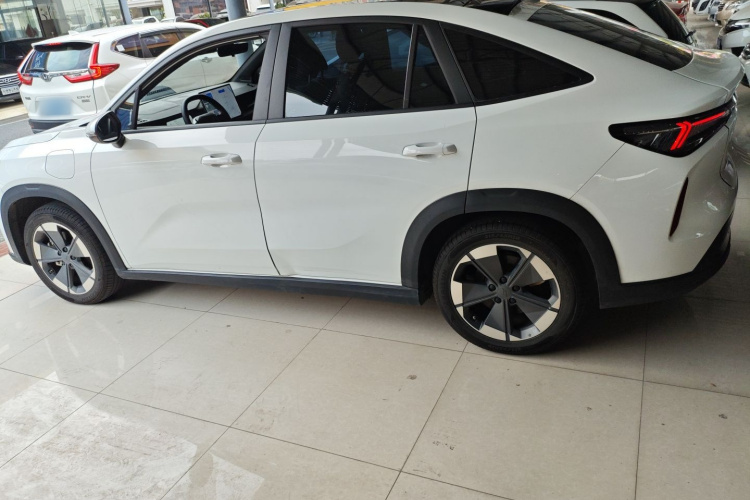 2024 BAIC Ruixiang Lan Auto Rui Lan 7 - Main View