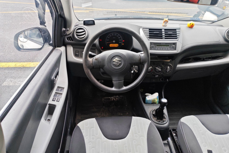 2013 Suzuki Alto - Main View