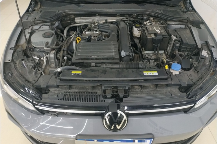 2021 Volkswagen Golf - Main View