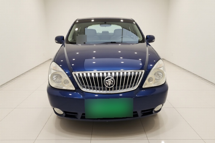 2017 Buick GL8 - Main View
