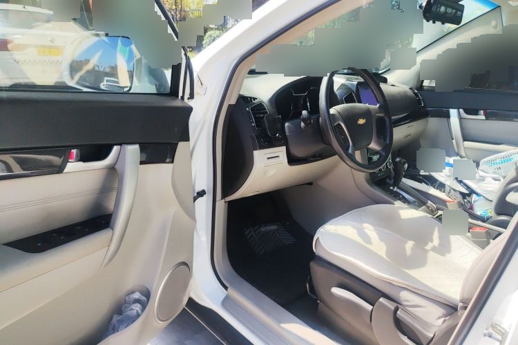 2015 Chevrolet Captiva - Main View