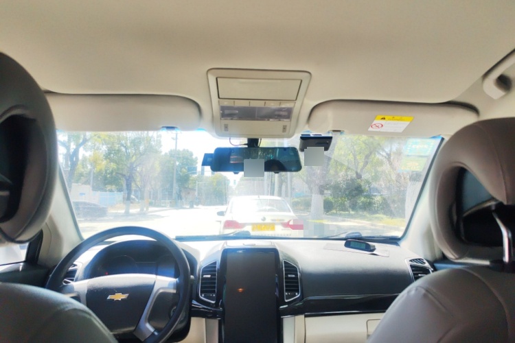 2015 Chevrolet Captiva - Main View