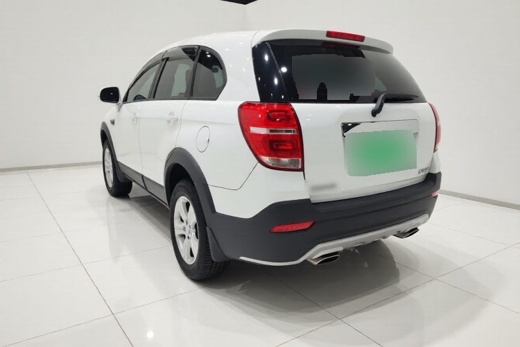 2015 Chevrolet Captiva - Main View