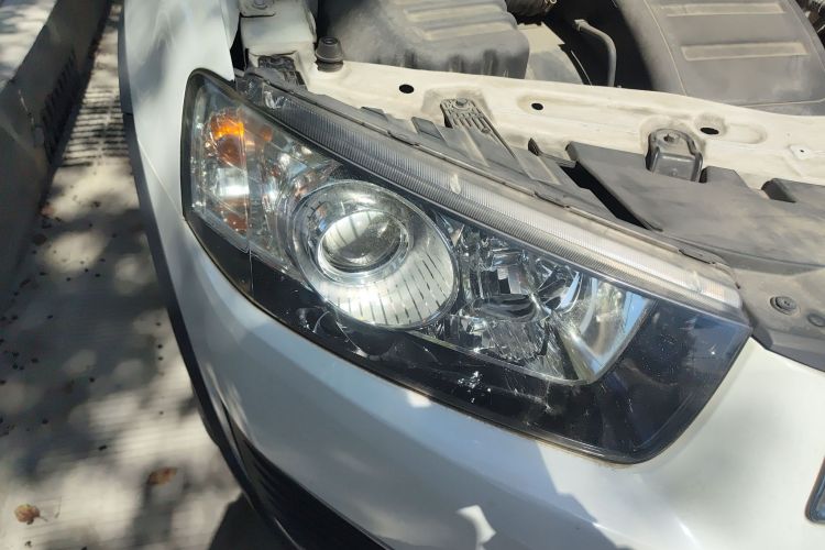 2015 Chevrolet Captiva - Main View