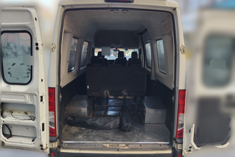 2018 Iveco Wolfson - Main View