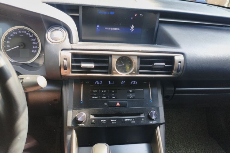 2013 Lexus IS - Main View