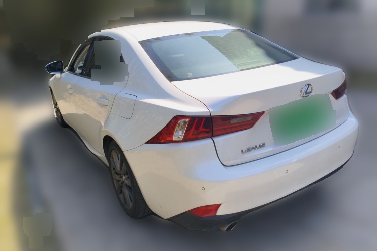 2013 Lexus IS - Main View