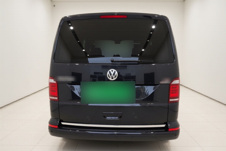 2017 Volkswagen Metroway - Main View