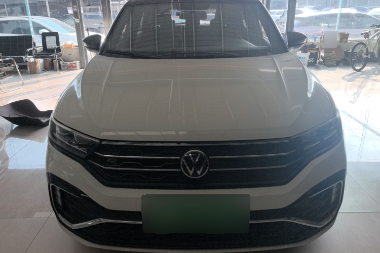 2021 Volkswagen T-ROC - Main View
