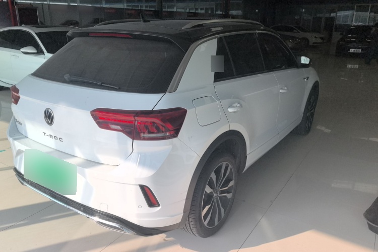 2021 Volkswagen T-ROC - Main View