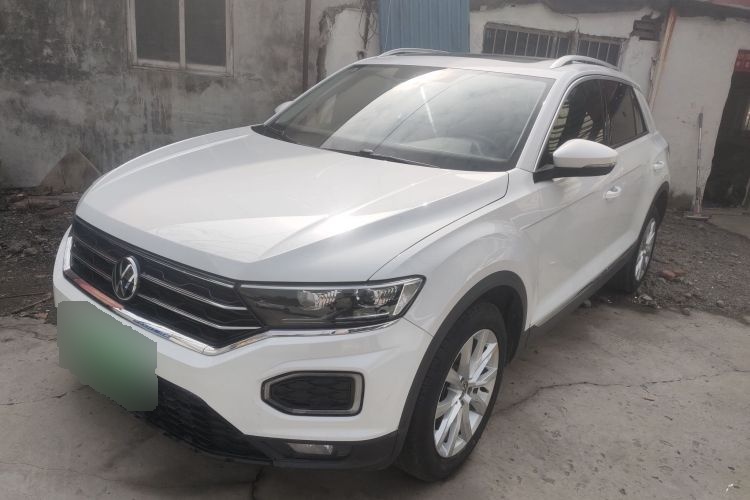 2022 Volkswagen T-ROC - Main View