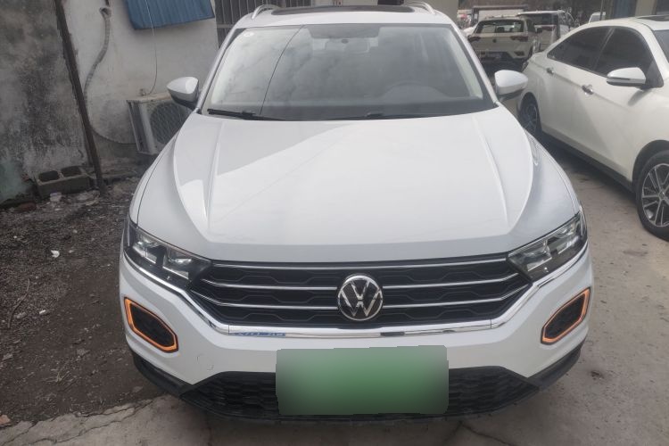2022 Volkswagen T-ROC - Main View