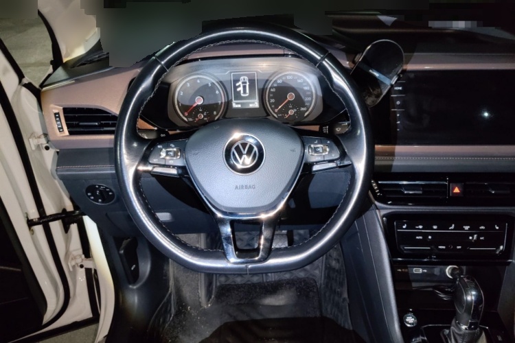2021 Volkswagen Tuyue - Main View