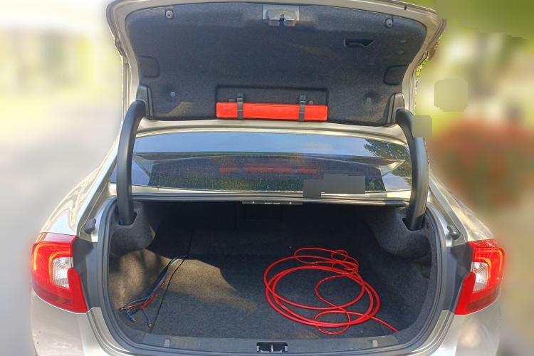 2014 Volvo S60 - Main View