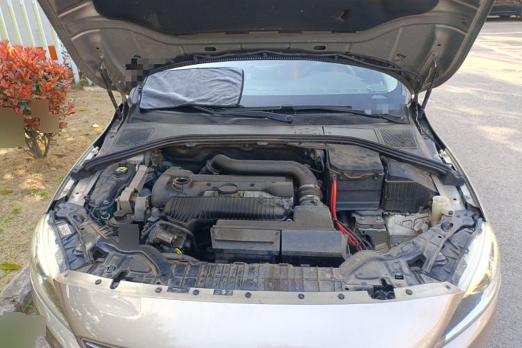 2014 Volvo S60 - Main View