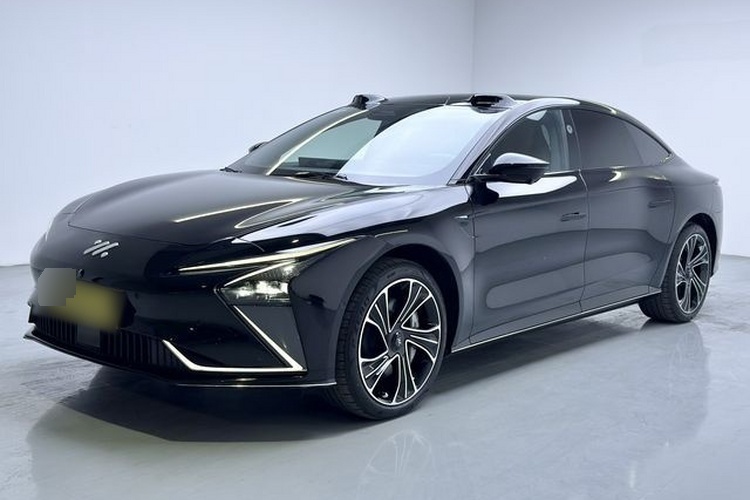 2022 Nazhijie Automobile Zhiji L7 - Main View