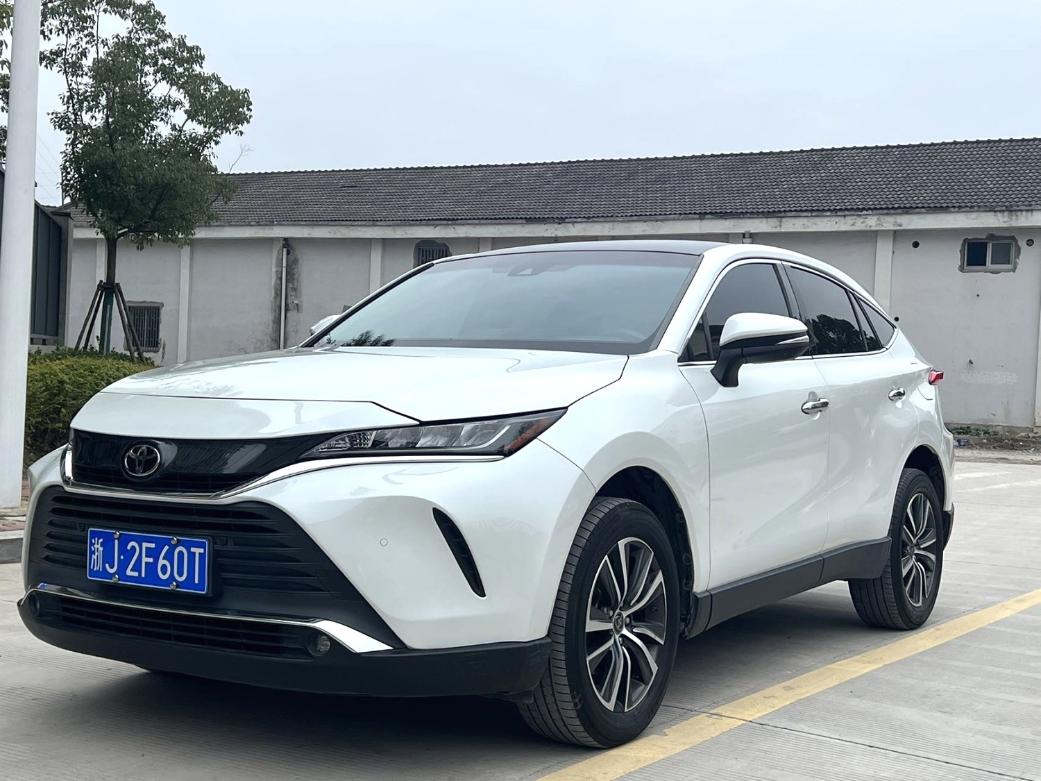 2021 Toyota Harrier - Main View