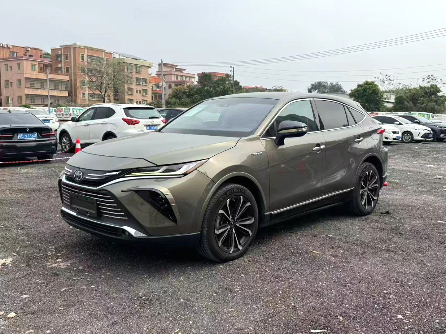 2021 Toyota Harrier Hybrid - Main View