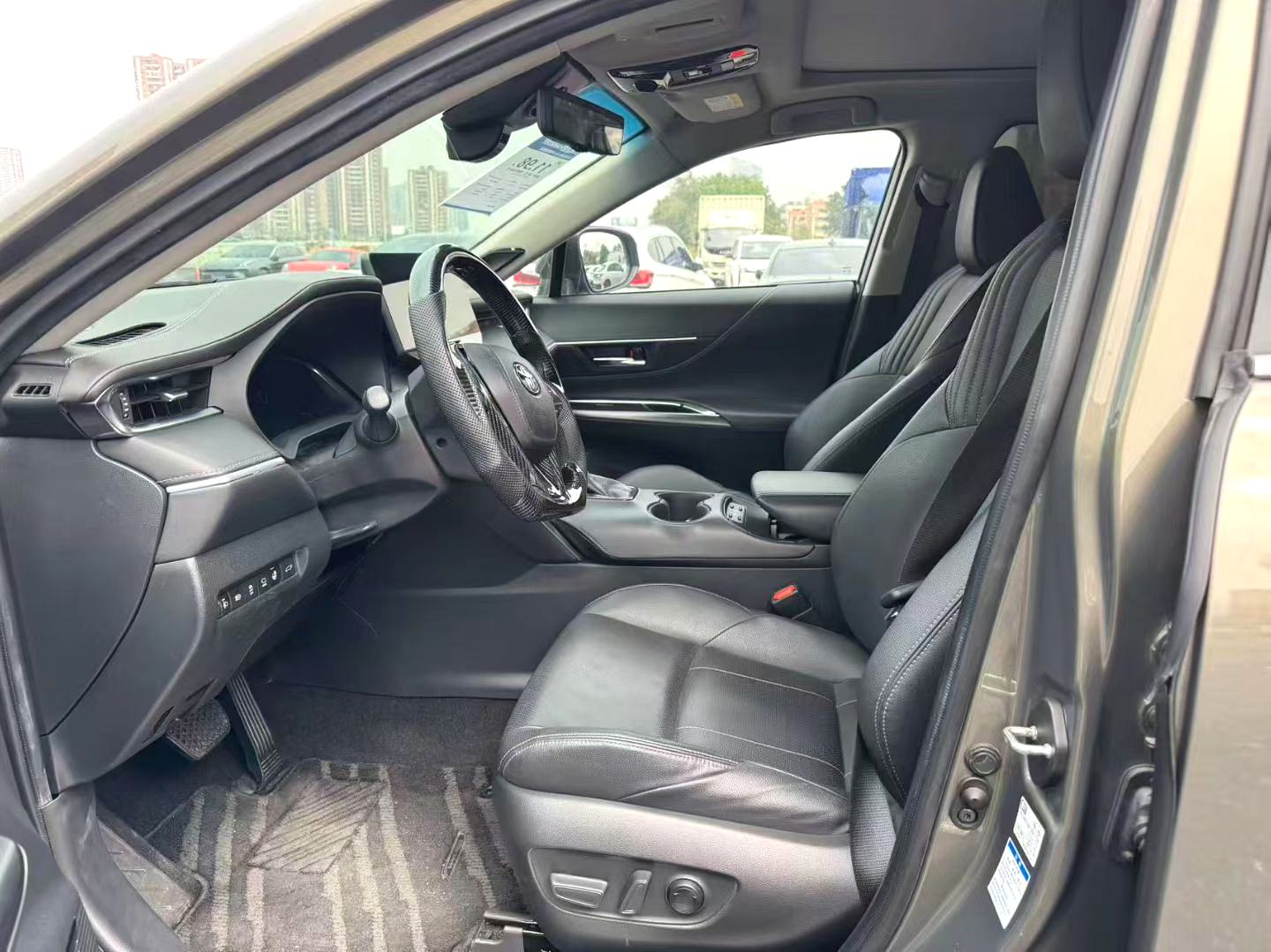 2021 Toyota Harrier Hybrid - Main View