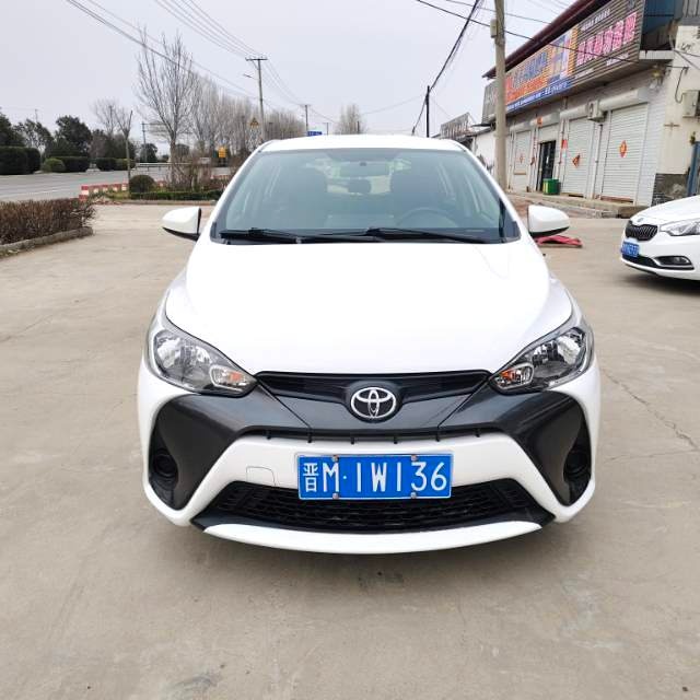 2016 Toyota Yaris L - Main View