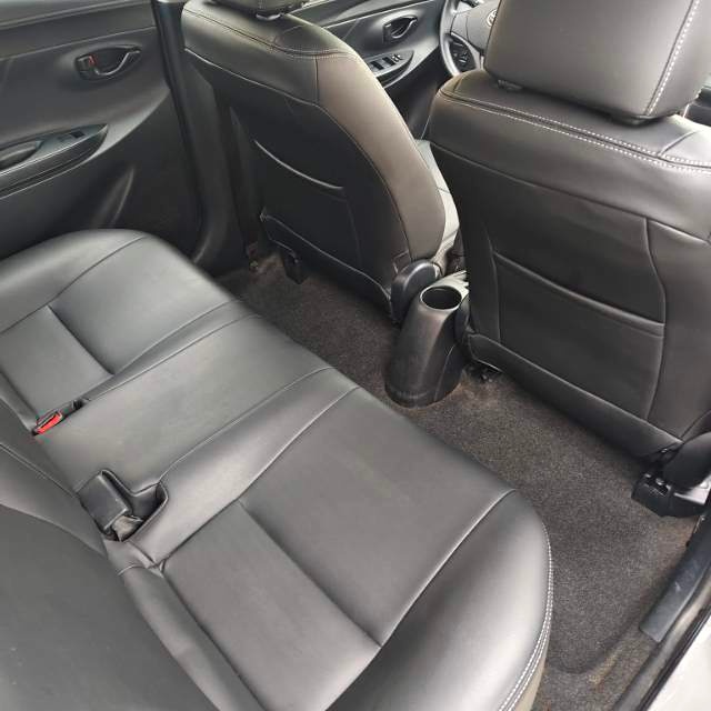 2016 Toyota Yaris L - Main View