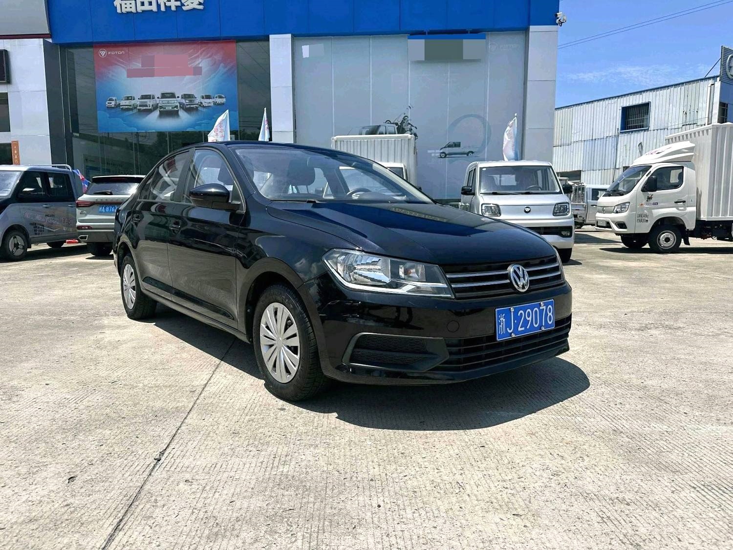 2017 Volkswagen Sangtana - Main View