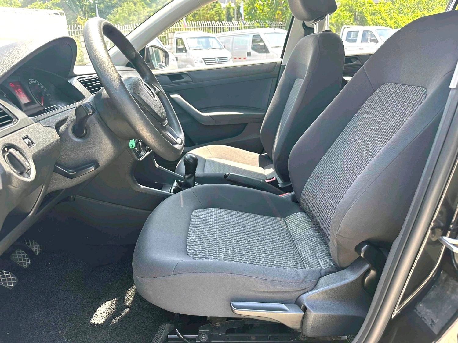 2017 Volkswagen Sangtana - Main View