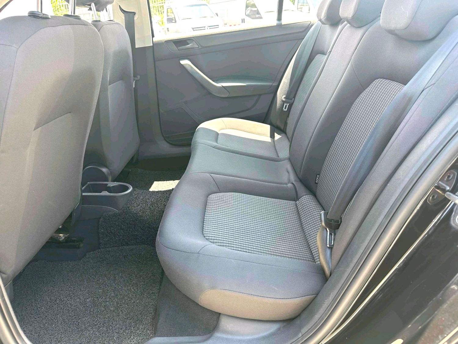 2017 Volkswagen Sangtana - Main View