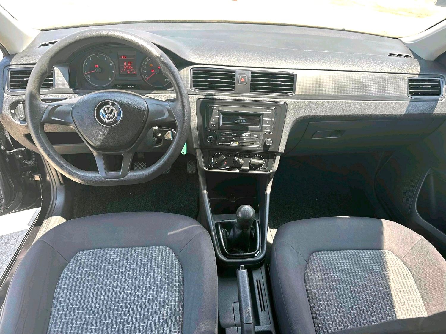 2017 Volkswagen Sangtana - Main View