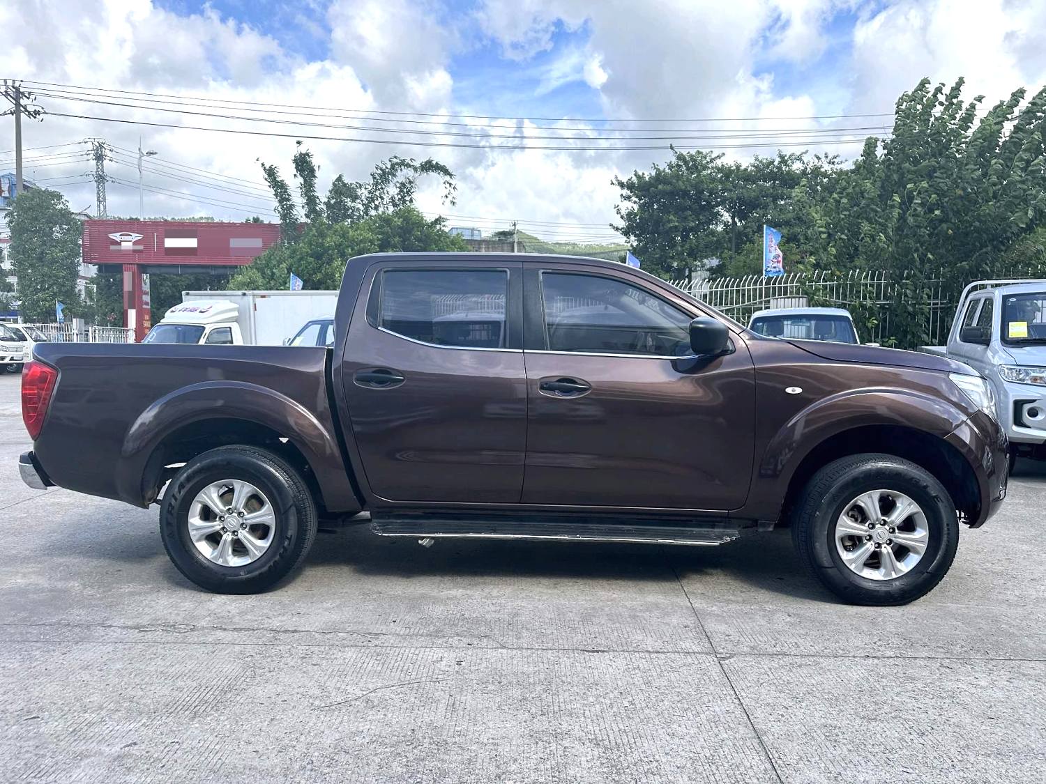 2017 Nissan Navara - Main View