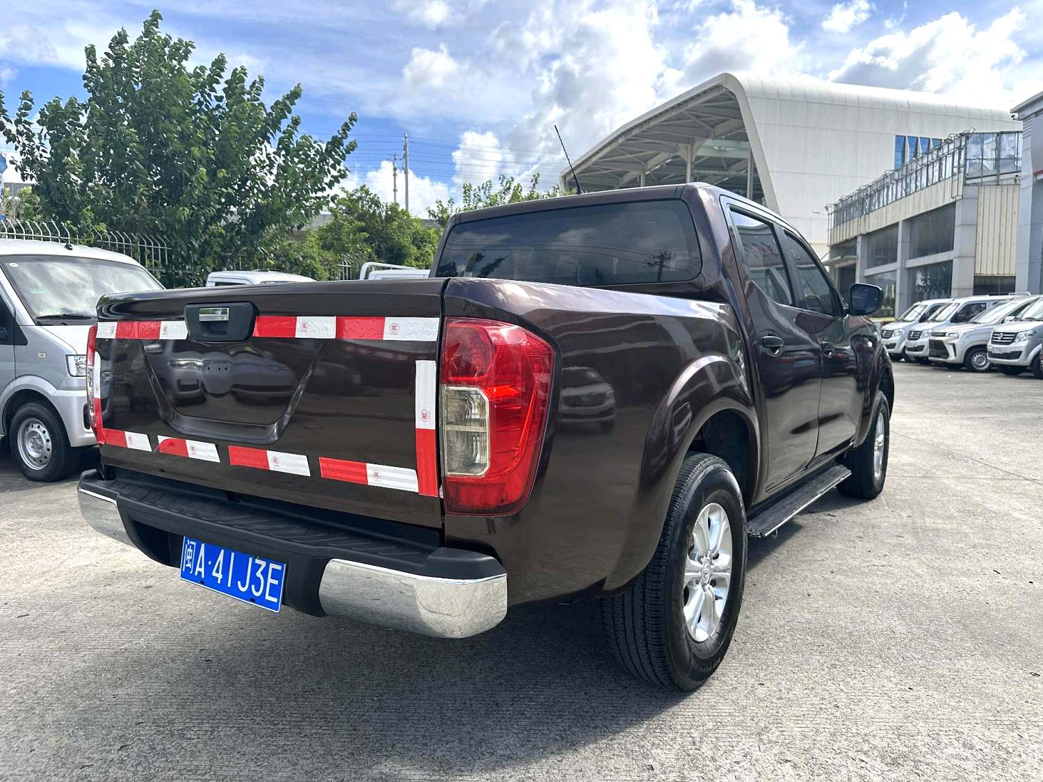 2017 Nissan Navara - Main View
