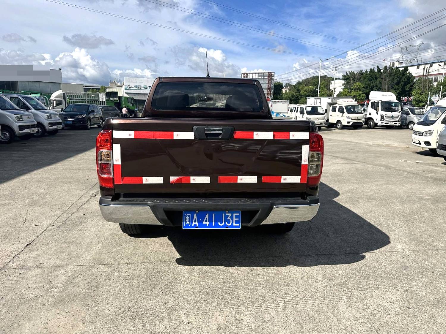 2017 Nissan Navara - Main View