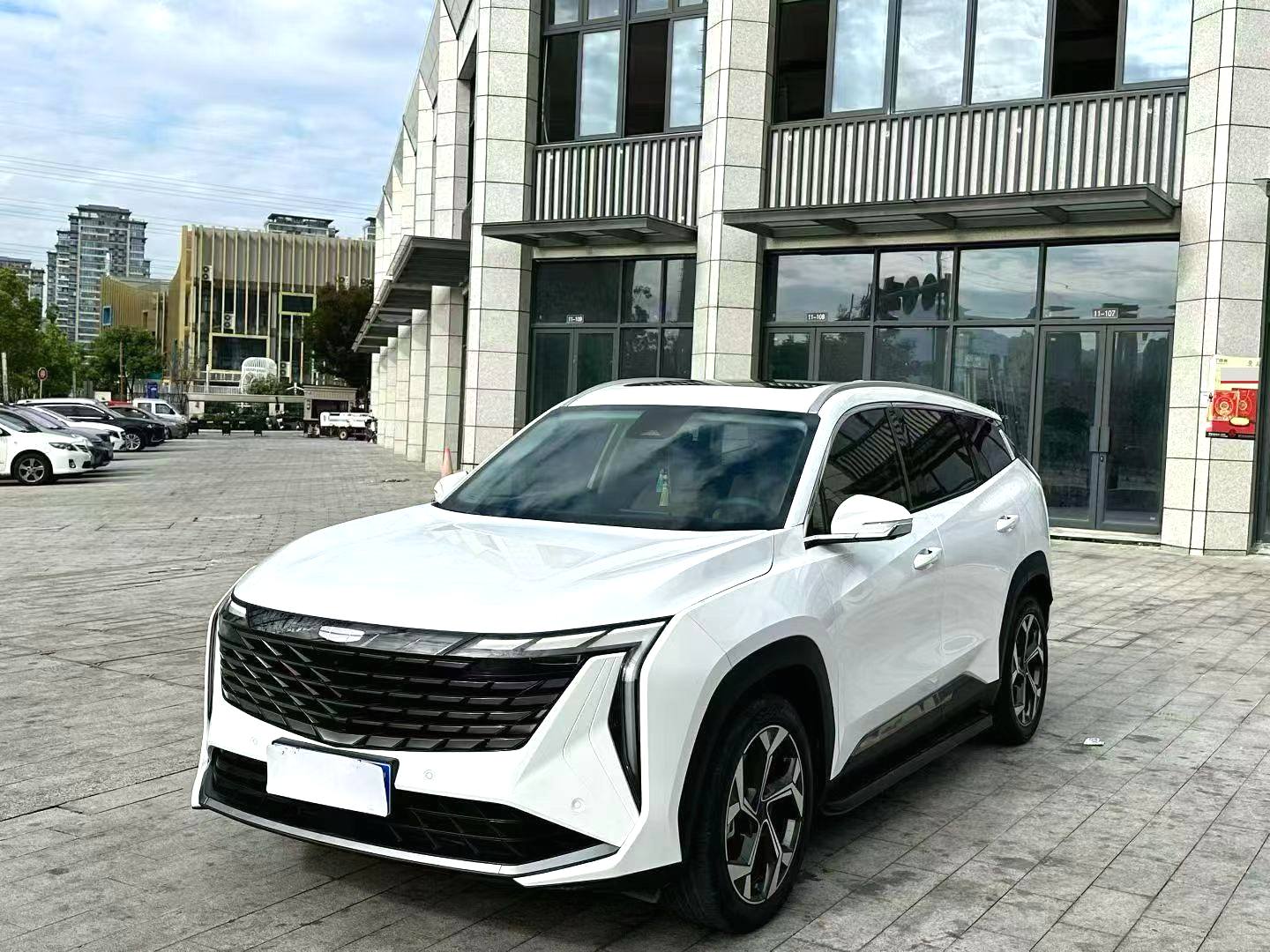 2023 Geely Boyue-L - Main View